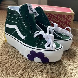 Platform Hi-top daisy vans